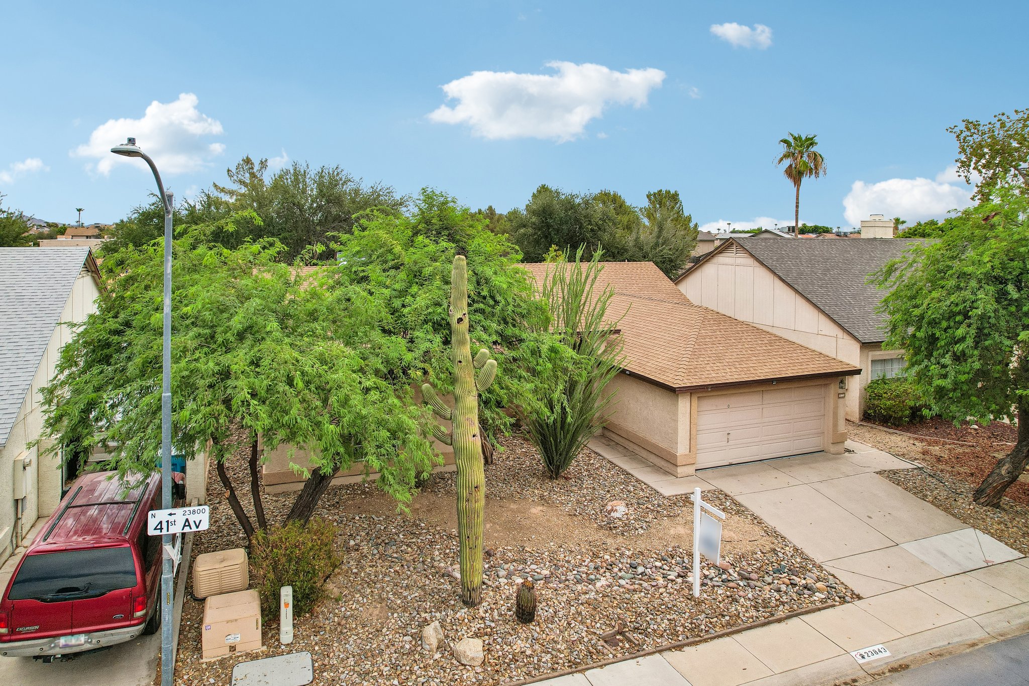 N 41st Ave-S1508-047.jpg