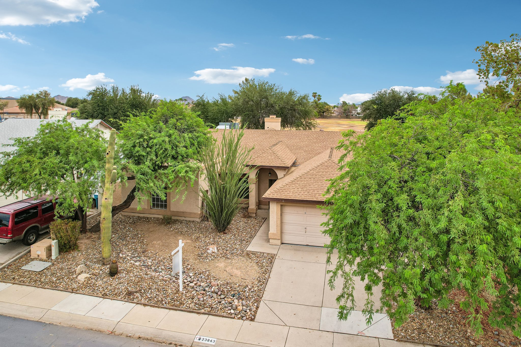 N 41st Ave-S1508-049.jpg