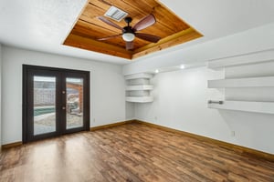 N 41st Ave-S1508-020.jpg