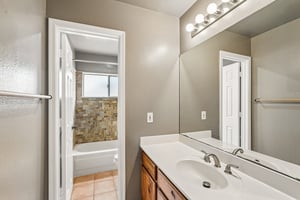 N 41st Ave-S1508-029.jpg