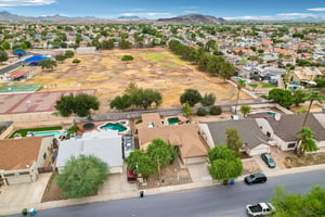 N 41st Ave-S1508-052.jpg