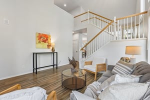 NE 13th Way-S3004-011.jpg