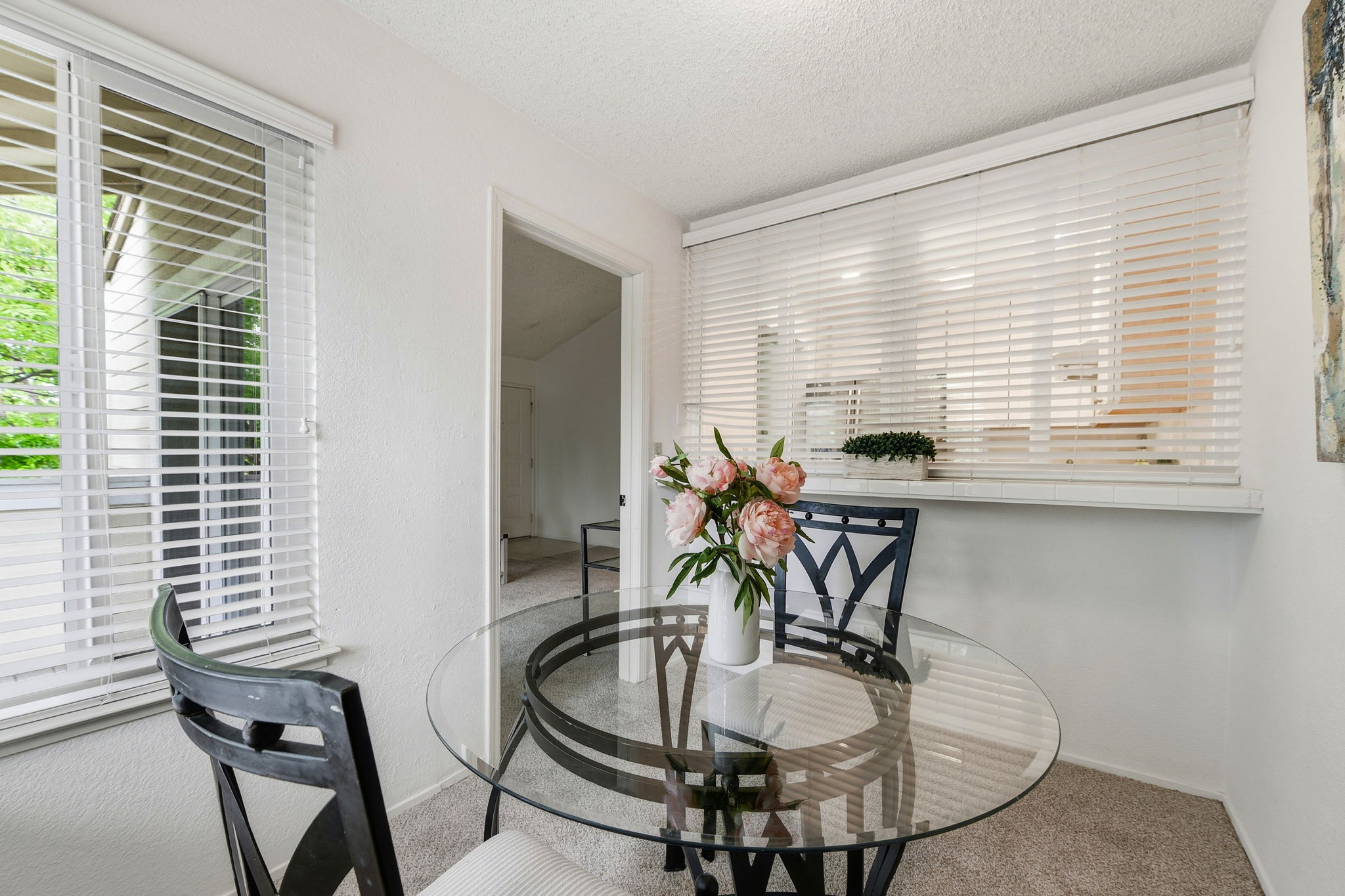 017_F8_2386 Balme Dr