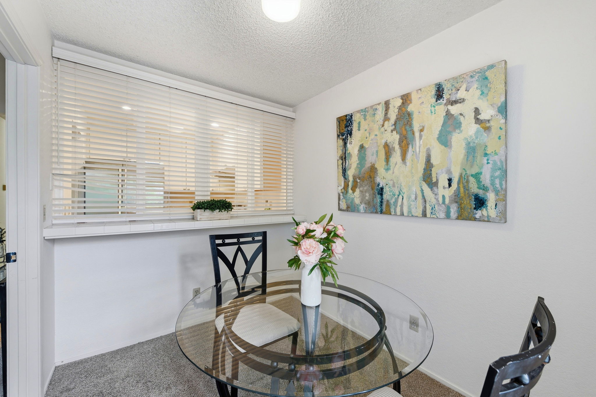 018_F8_2386 Balme Dr