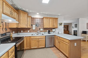  Photo 46