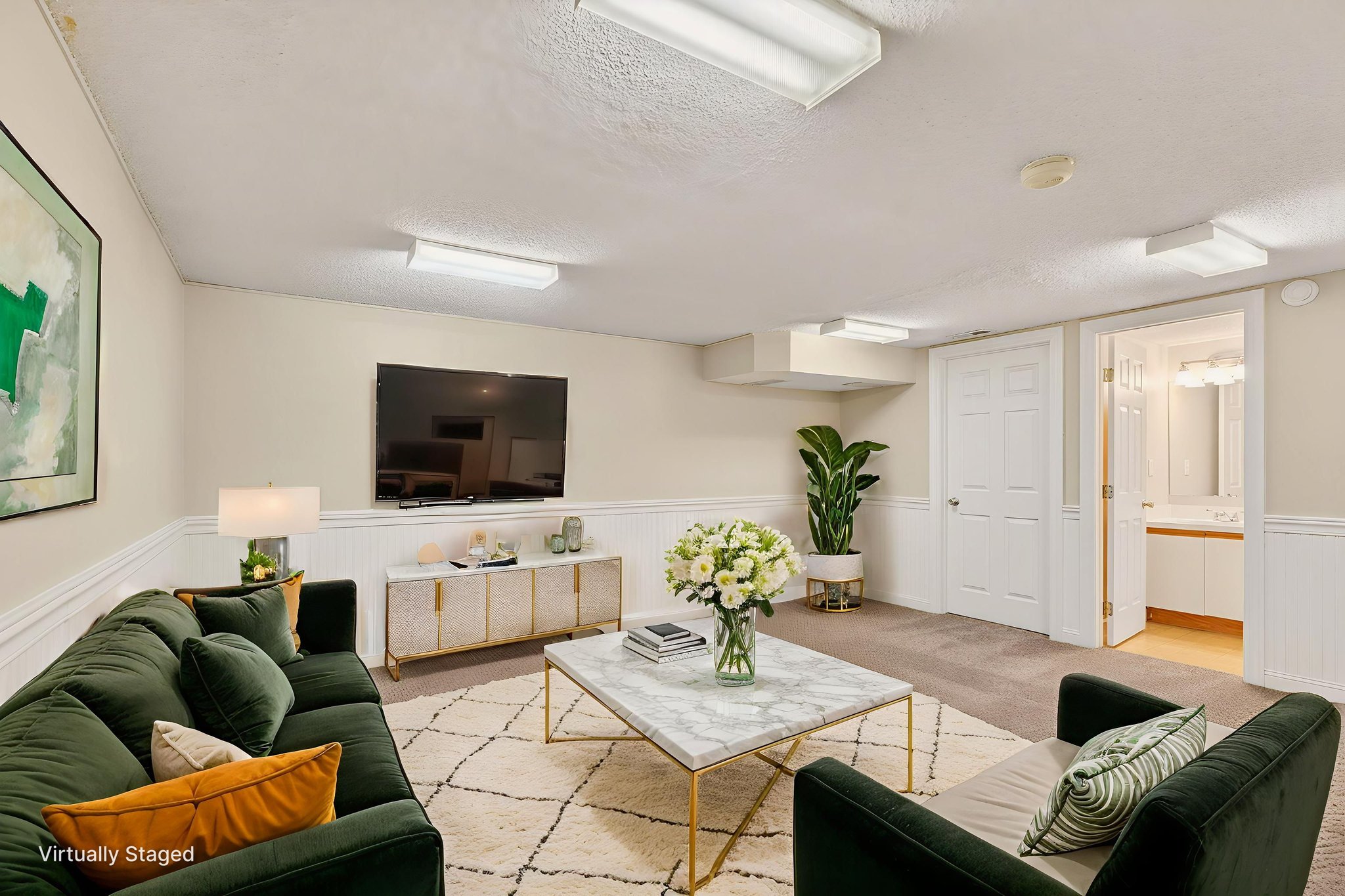 2389 Winona Dr 22 virtually staged.jpeg