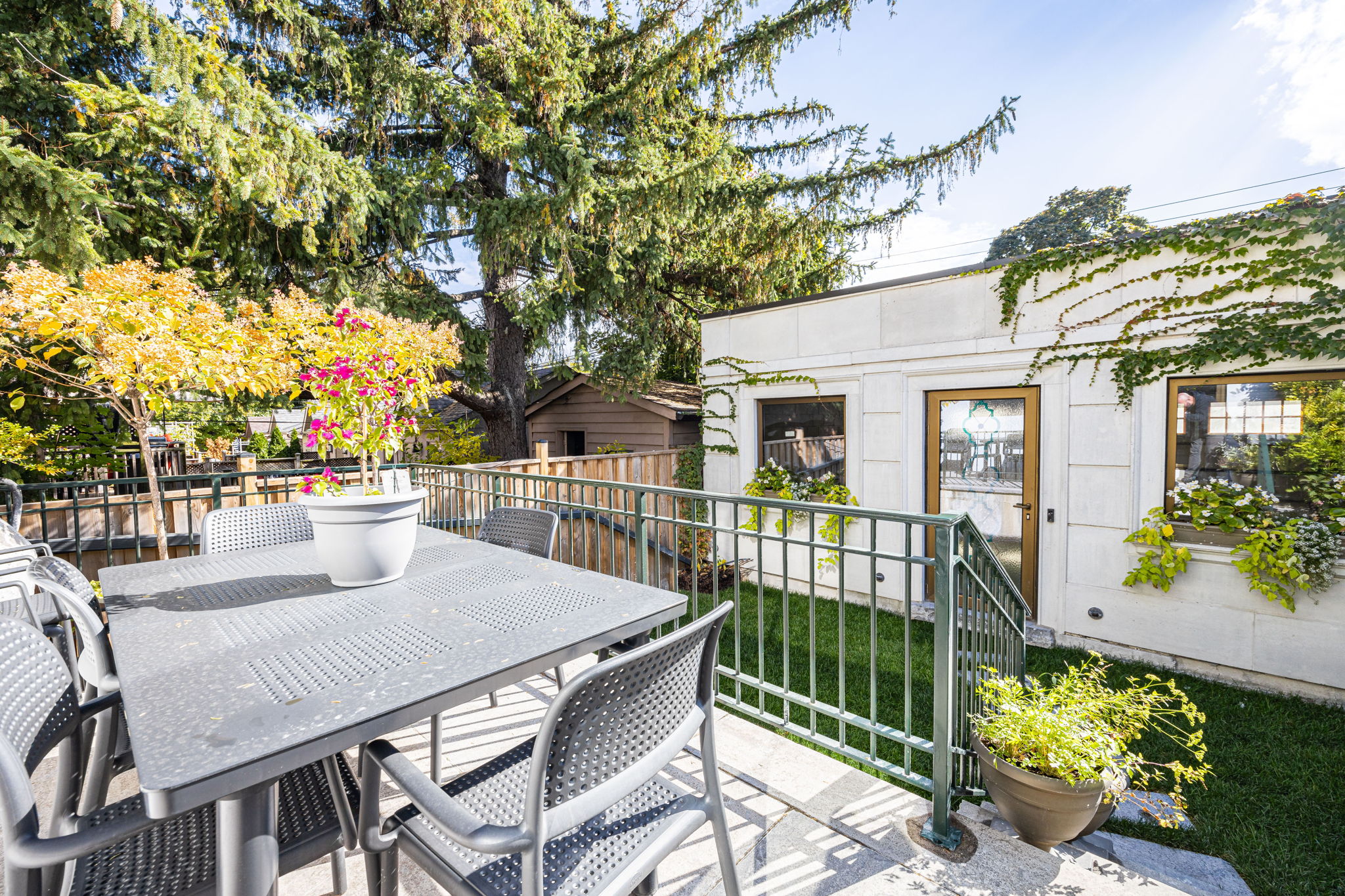 Toronto property showcase — delivered property photograph 64