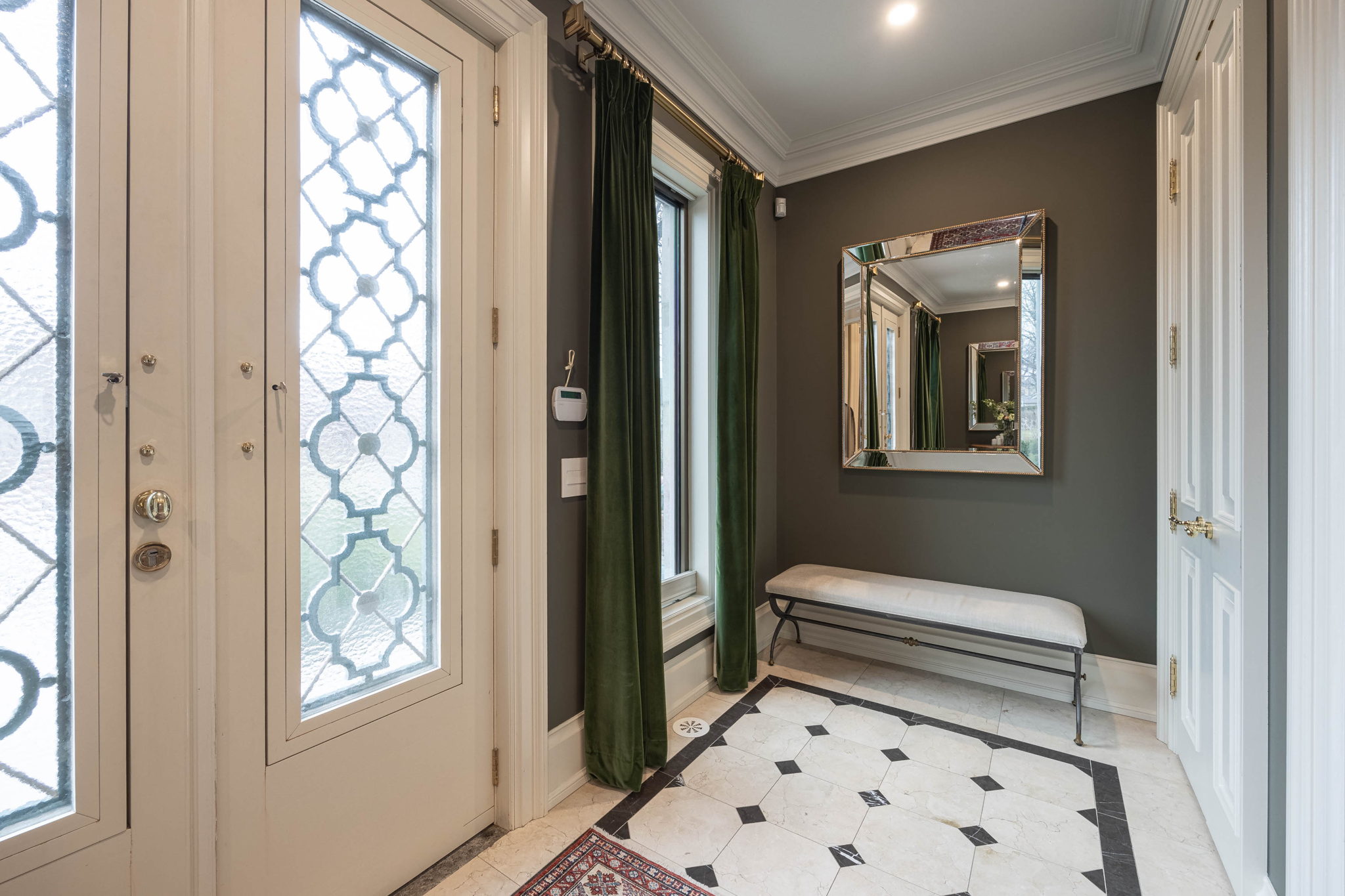 Toronto property showcase — delivered property photograph 8