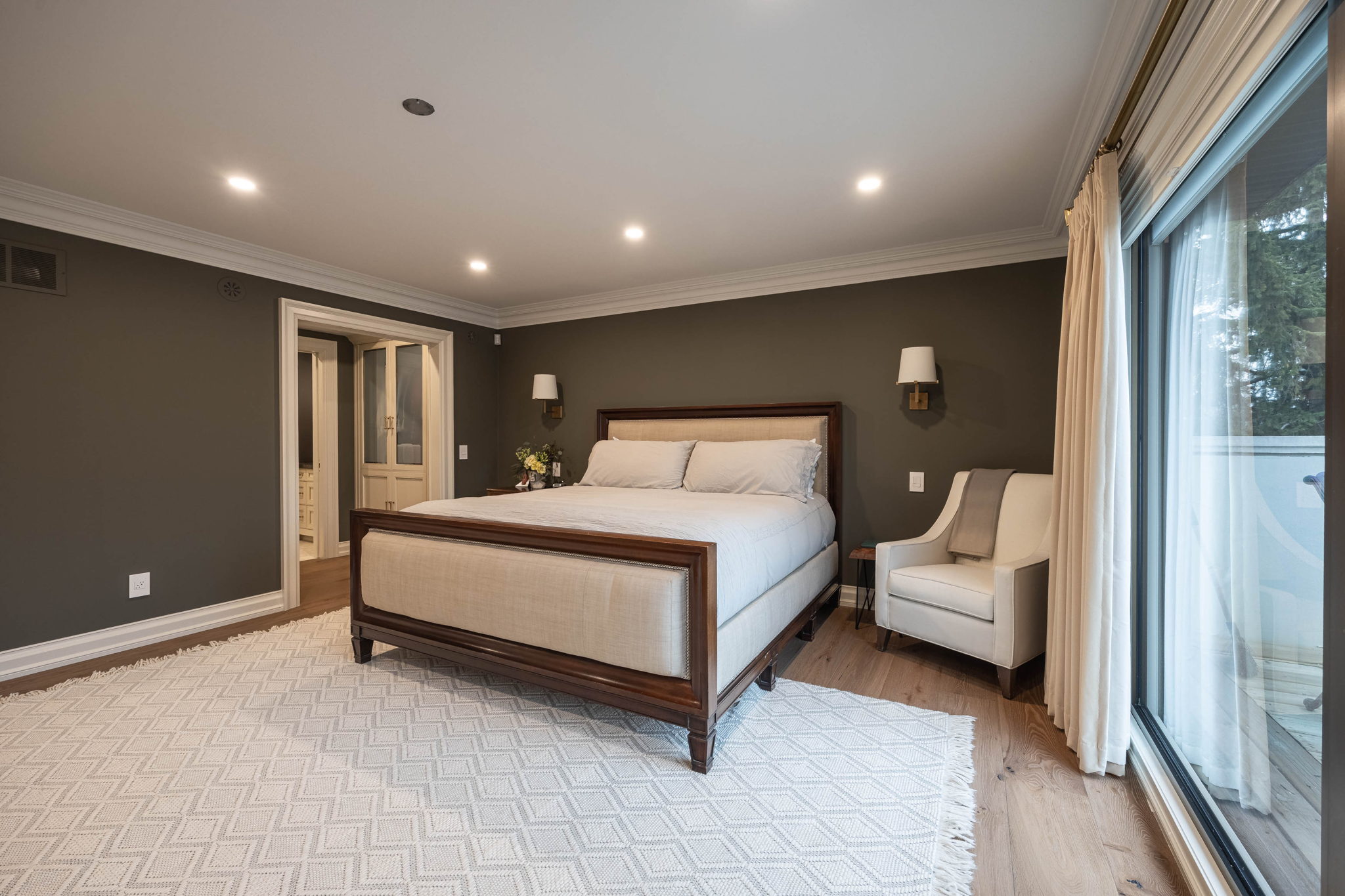 Toronto property showcase — delivered property photograph 22
