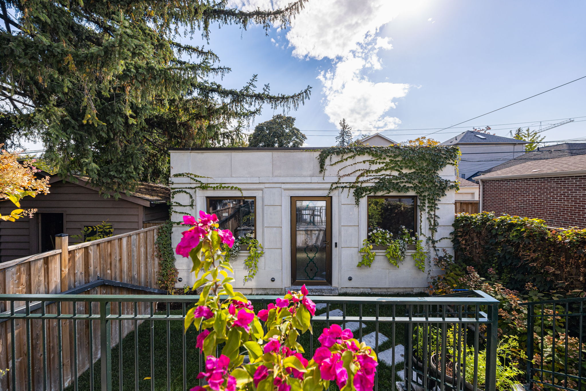 Toronto property showcase — delivered property photograph 63