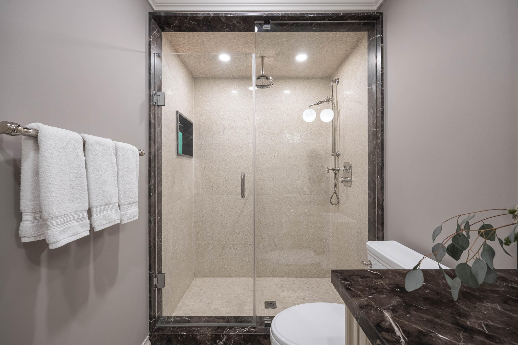 Toronto property showcase — delivered property photograph 34
