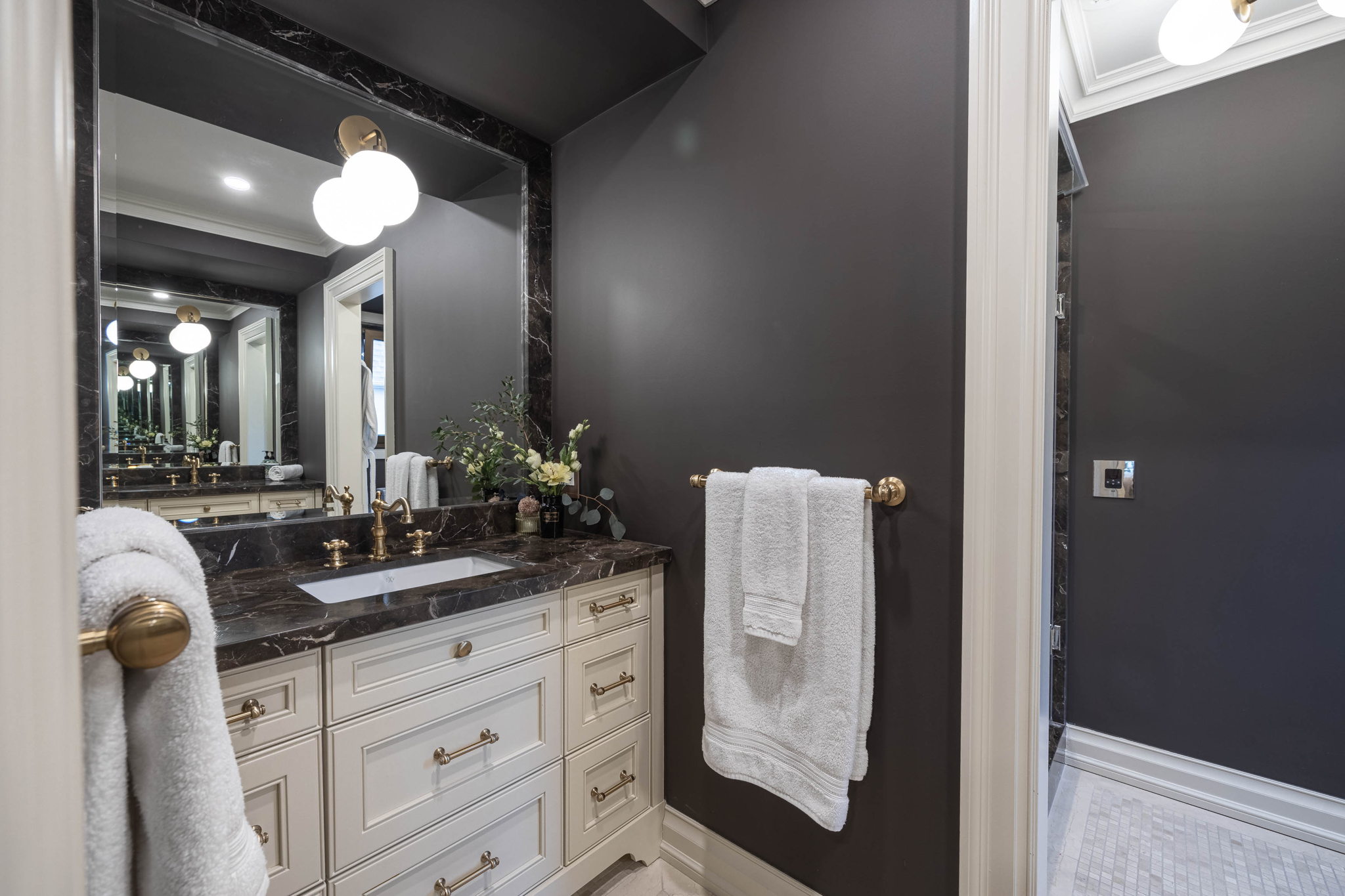 Toronto property showcase — delivered property photograph 26