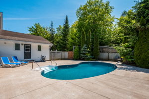  Photo 76