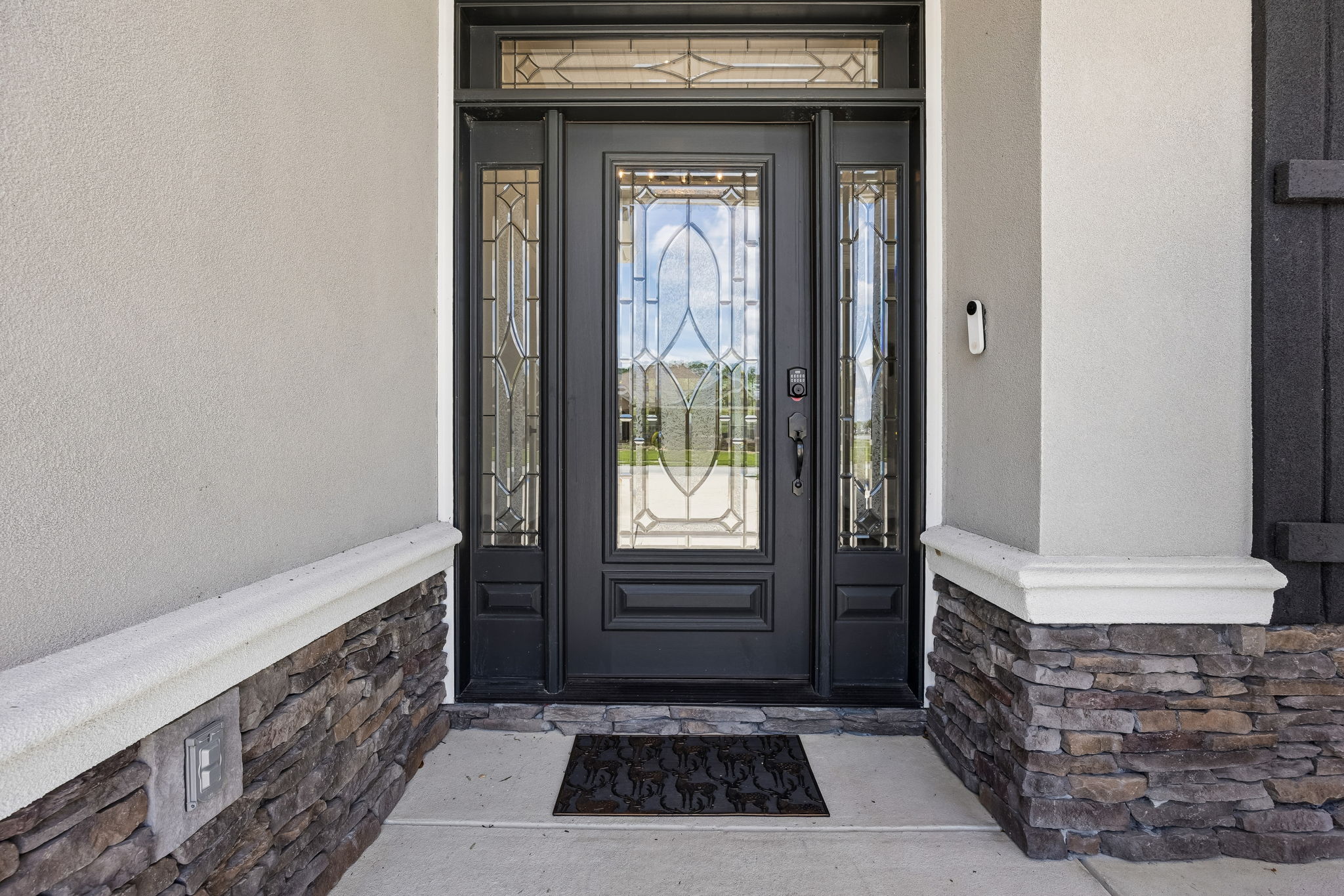 Front Entry Detail
