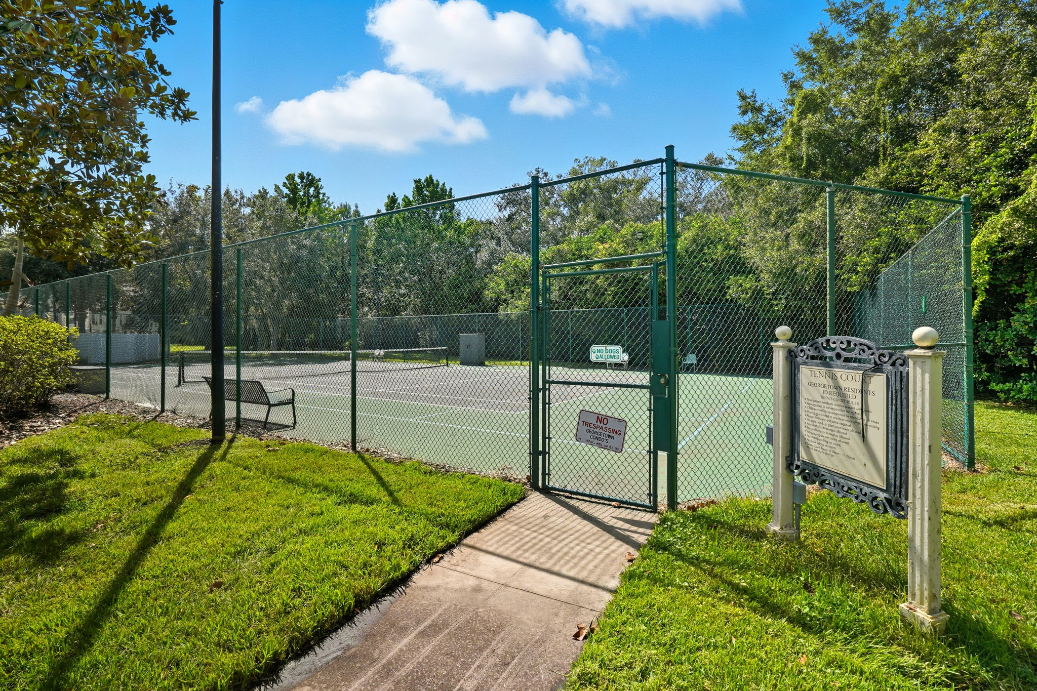 Pickleball Courts