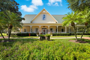 Georgetown Clubhouse and Amenities