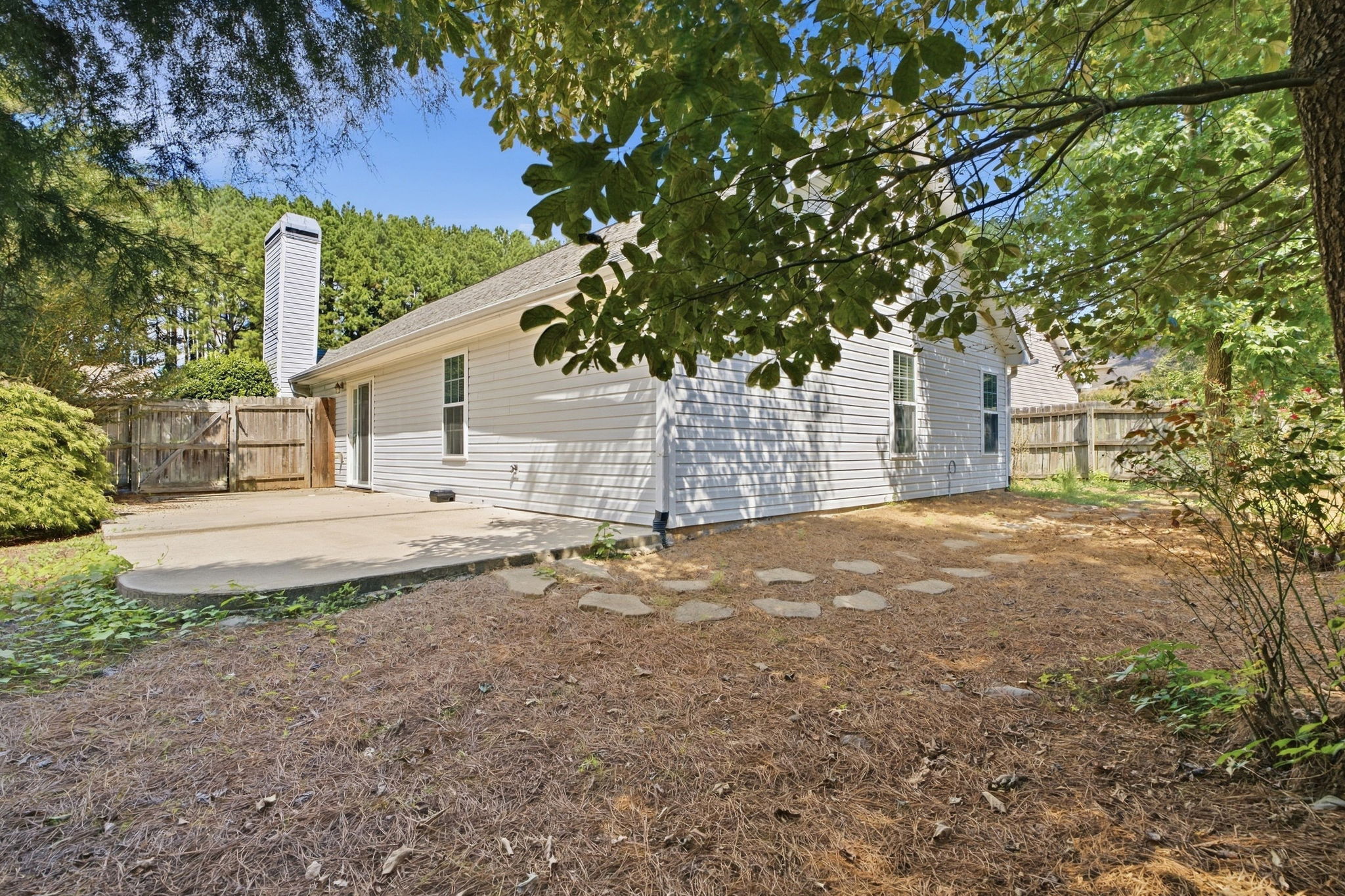  Photo 25