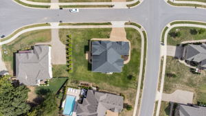 239 Scarsdale Dr N, Hendersonville, TN 37075, USA Photo 51