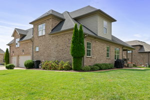 239 Scarsdale Dr N, Hendersonville, TN 37075, USA Photo 2