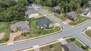 239 Scarsdale Dr N, Hendersonville, TN 37075, USA Photo 47