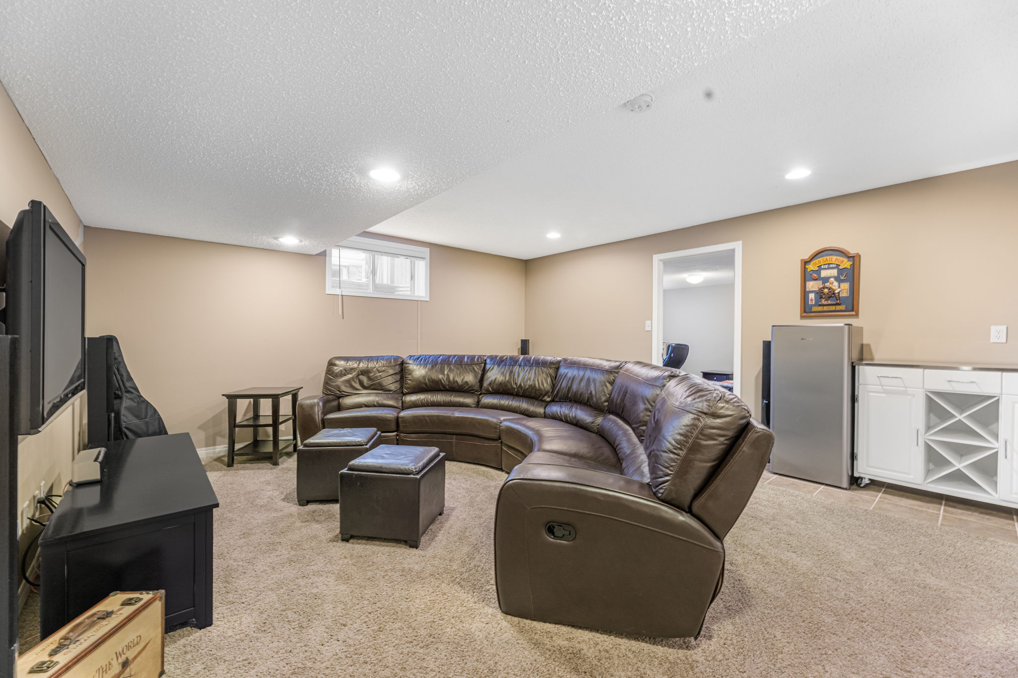 239 Somerglen Rd SW, Calgary, AB T2Y 3V5, Canada Photo 35