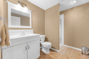 239 Somerglen Rd SW, Calgary, AB T2Y 3V5, Canada Photo 37