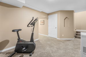 239 Somerglen Rd SW, Calgary, AB T2Y 3V5, Canada Photo 33