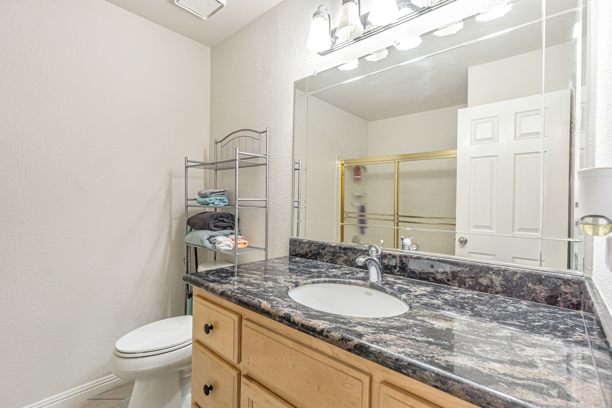 046_2390 Peachtree Cir  Antioch