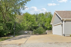 S Lucille Ln-S2509-004.jpg