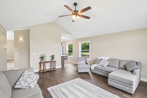 S Lucille Ln-S2509-011.jpg