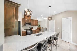 S Lucille Ln-S2509-019.jpg