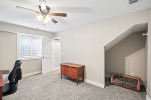 S Lucille Ln-S2509-038.jpg