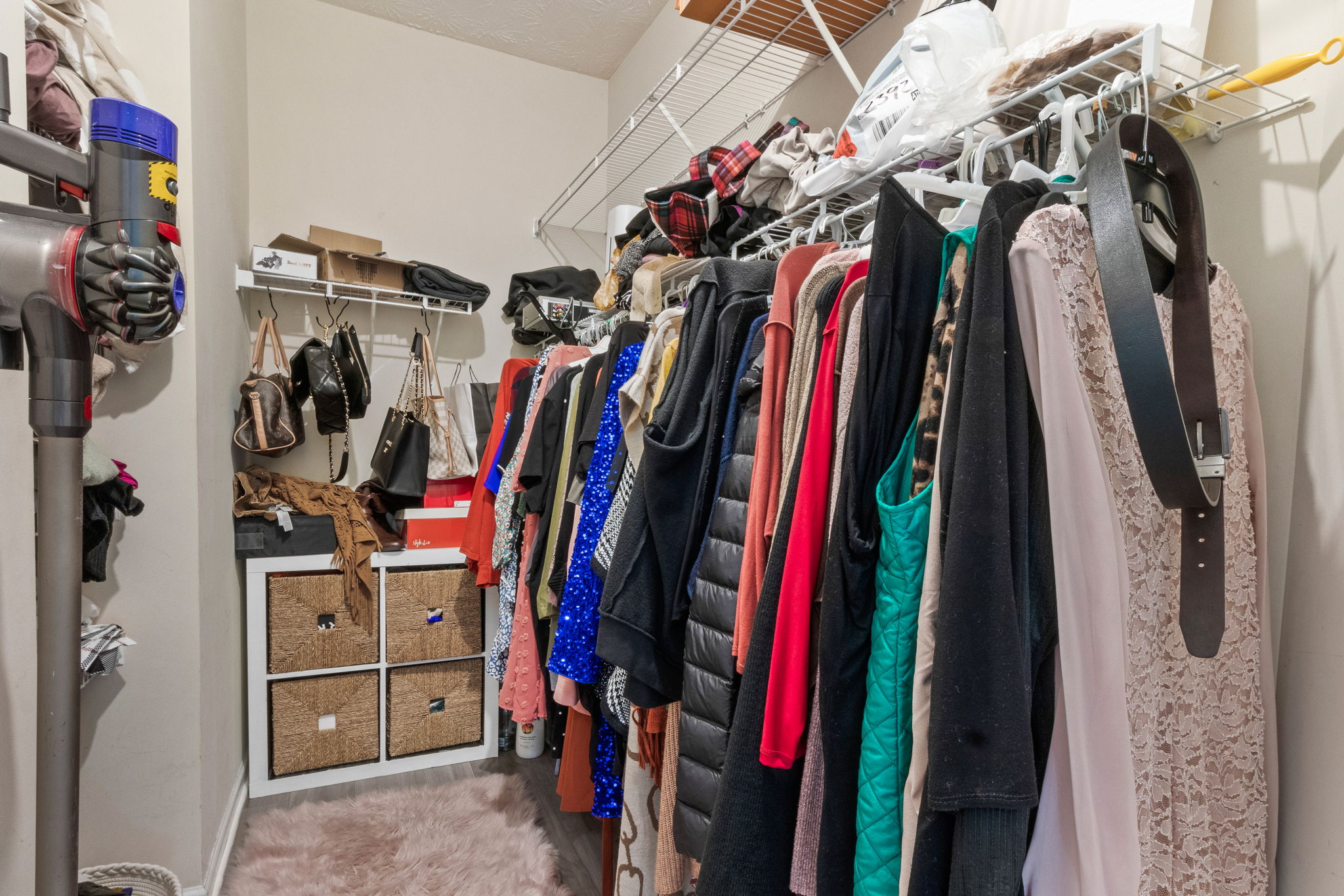 2392 Temple View Dr, Snellville, GA 30078, USA Photo 20