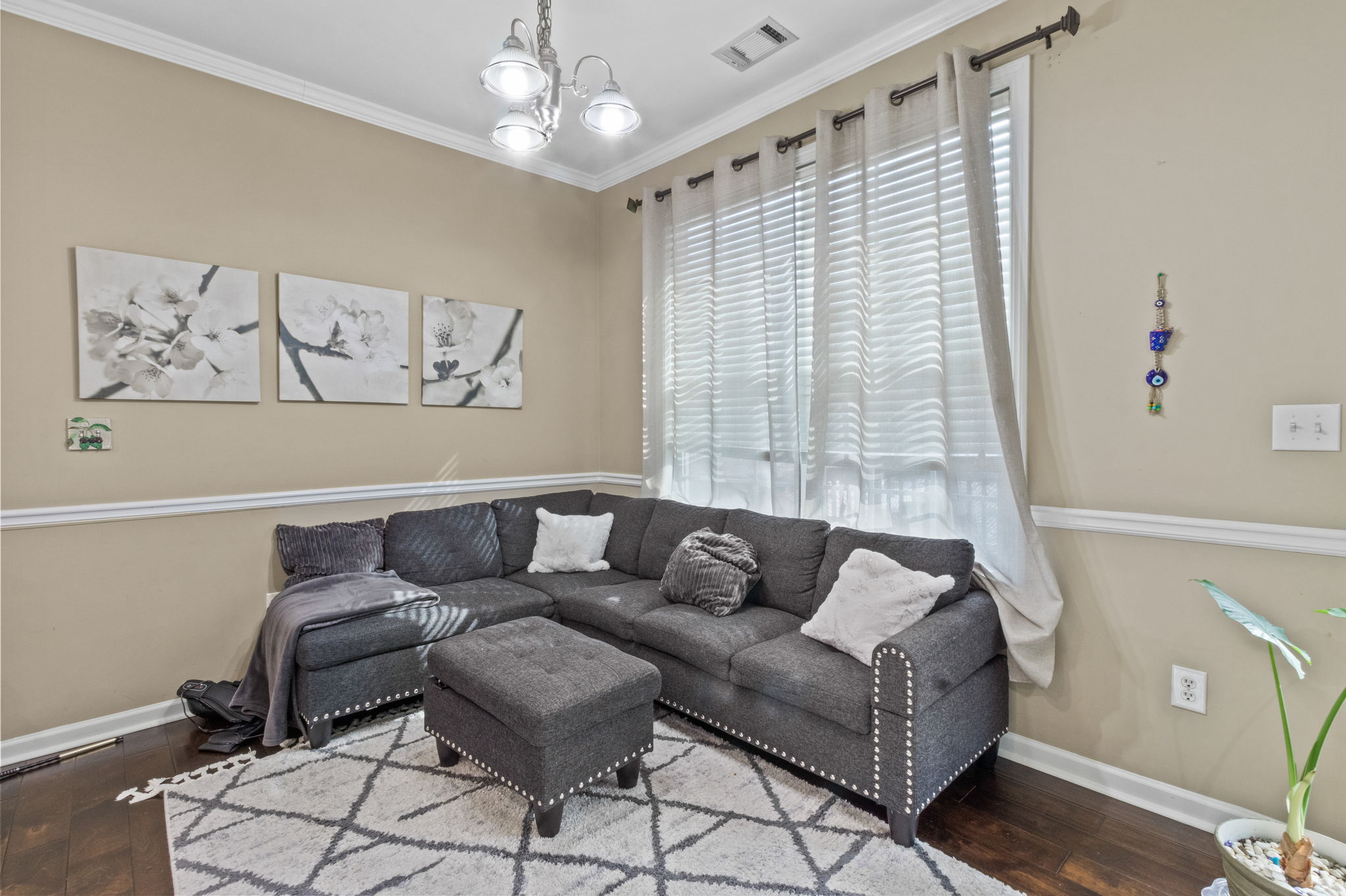 2392 Temple View Dr, Snellville, GA 30078, USA Photo 9