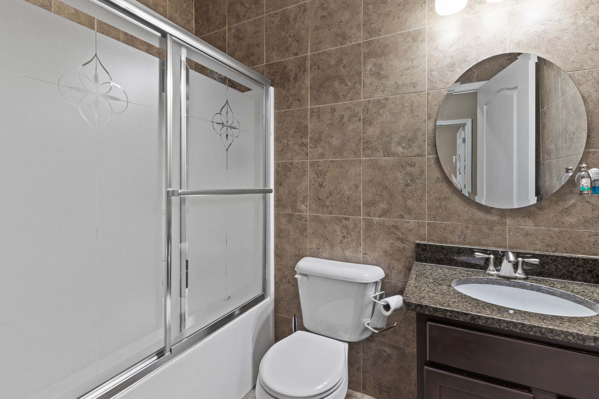 2392 Temple View Dr, Snellville, GA 30078, USA Photo 15