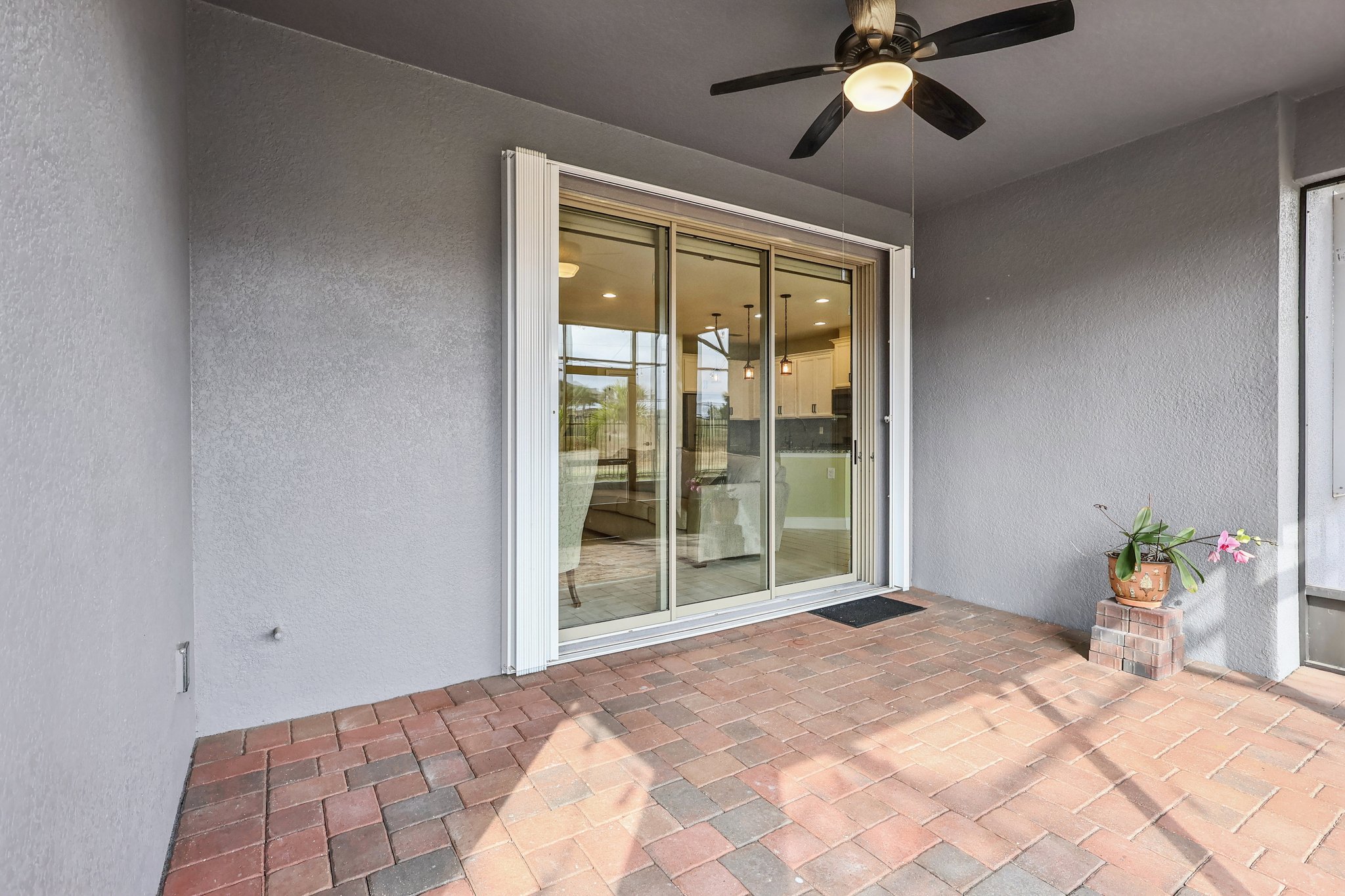 Panoramic Cir-L2701-031.jpg