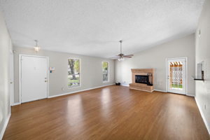 Strata Visuals-23939 Creek Ridge Dr-5