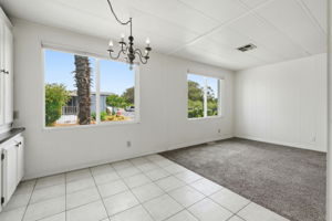 018_F8_2395 Delaware Ave 122