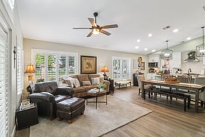 Larkspur Dr-S1809-006.jpg