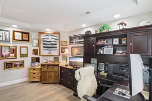 Larkspur Dr-S1809-021.jpg