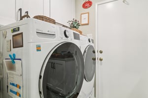 Larkspur Dr-S1809-024.jpg