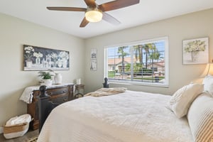 Larkspur Dr-S1809-034.jpg
