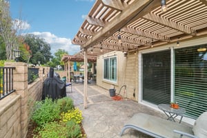 Larkspur Dr-S1809-043.jpg
