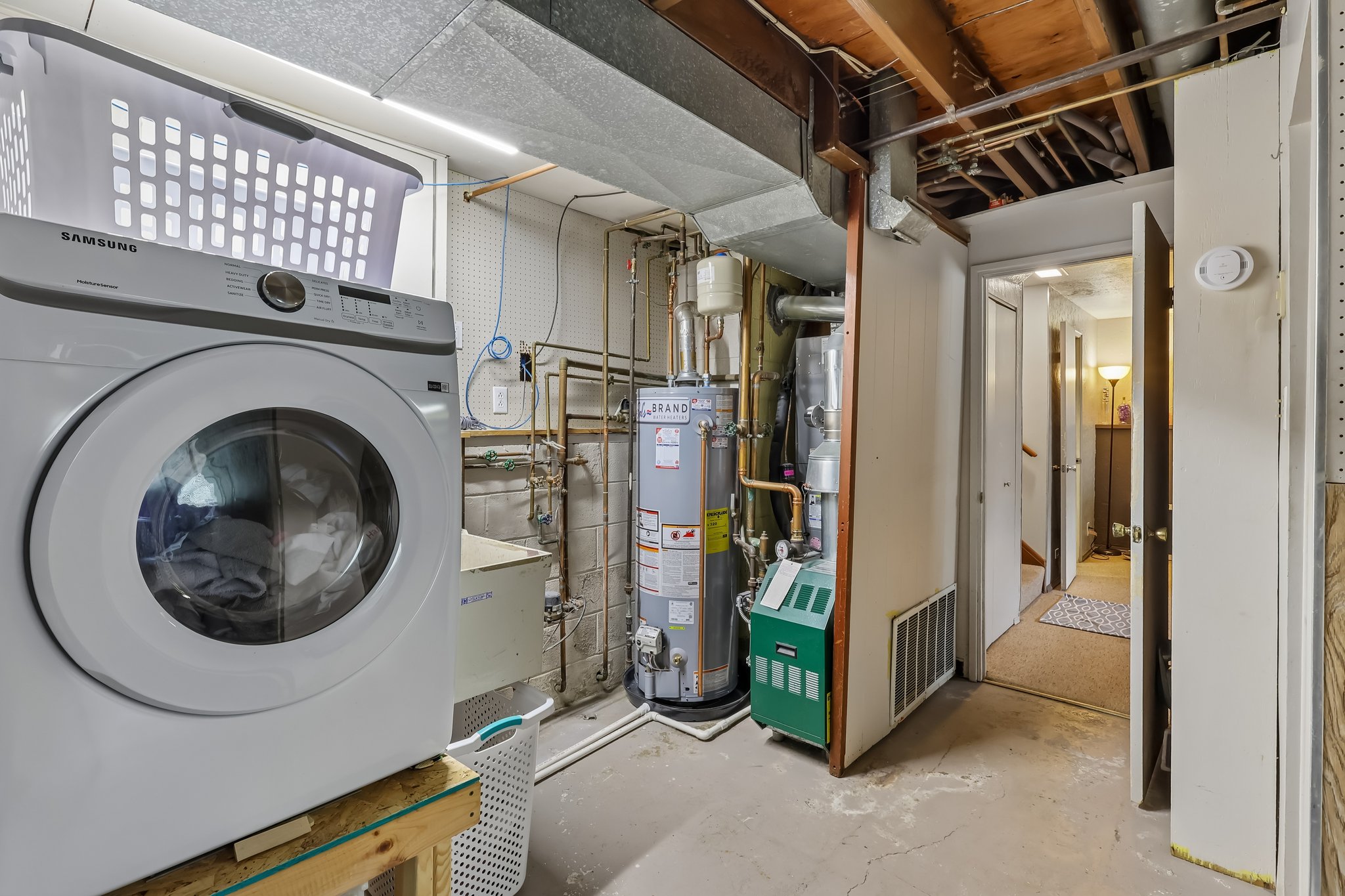 23956 Fairlawn Dr-S2004-041.jpg