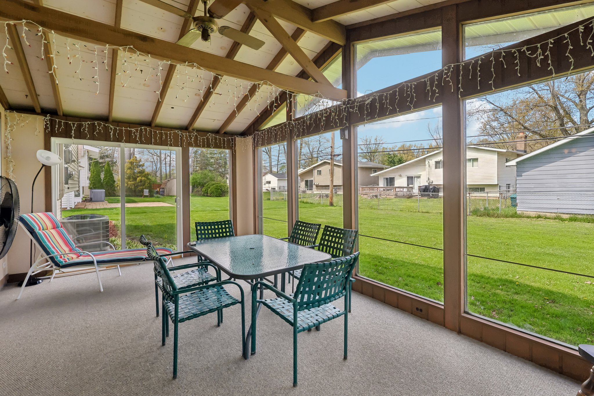 23956 Fairlawn Dr-S2004-043.jpg