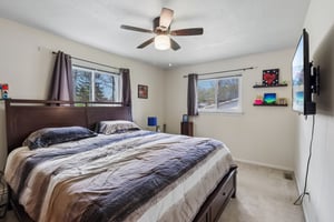 23956 Fairlawn Dr-S2004-026.jpg