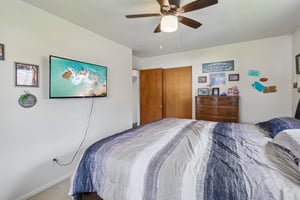 23956 Fairlawn Dr-S2004-028.jpg