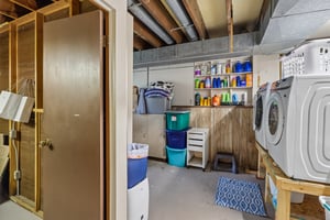 23956 Fairlawn Dr-S2004-038.jpg