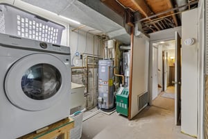 23956 Fairlawn Dr-S2004-041.jpg