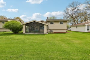 23956 Fairlawn Dr-S2004-048.jpg